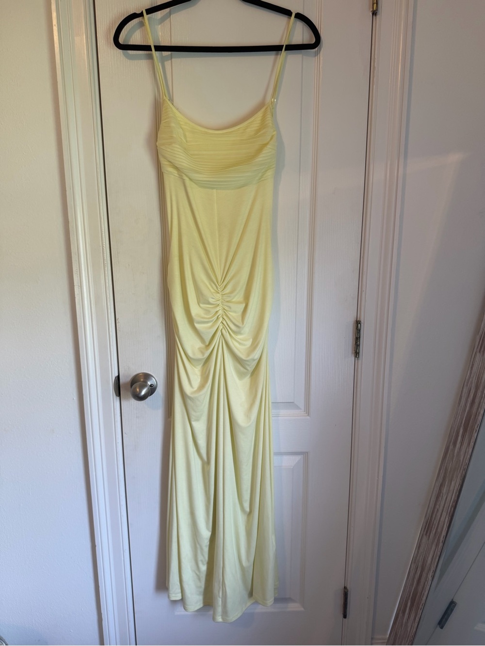 Ancosti Yellow Lace Back Ruched Dress